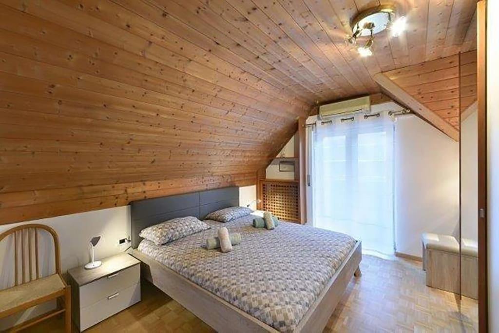 Apartament Penthouse In The Centre Meran Zewnętrze zdjęcie